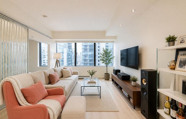 915 1333 W Georgia Street Coal Harbour