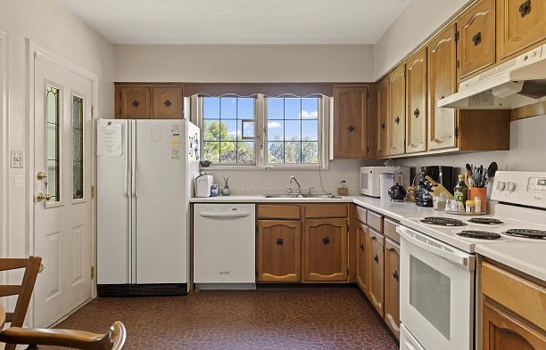 4355 W 3rd Avenue Point Grey