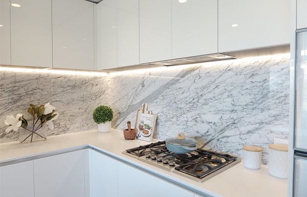 505/506 375 W 59th Avenue South Cambie
