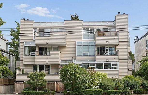 3 3250 W 4th Avenue Kitsilano