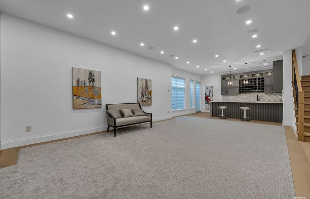 2246 W 20th Avenue Arbutus
