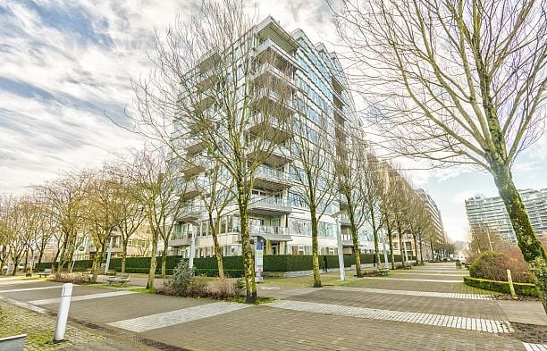 504 181 Athletes Way False Creek