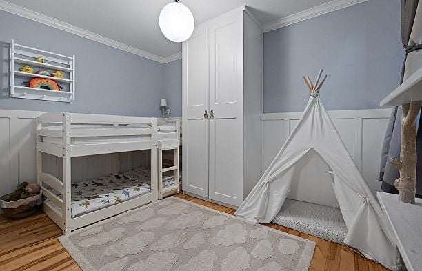 218 W 15th Avenue Mount Pleasant VW