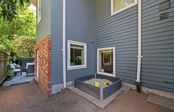 218 W 15th Avenue Mount Pleasant VW