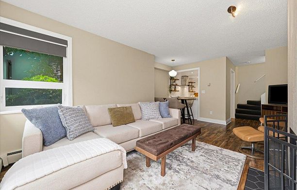 107 2455 York Avenue Kitsilano