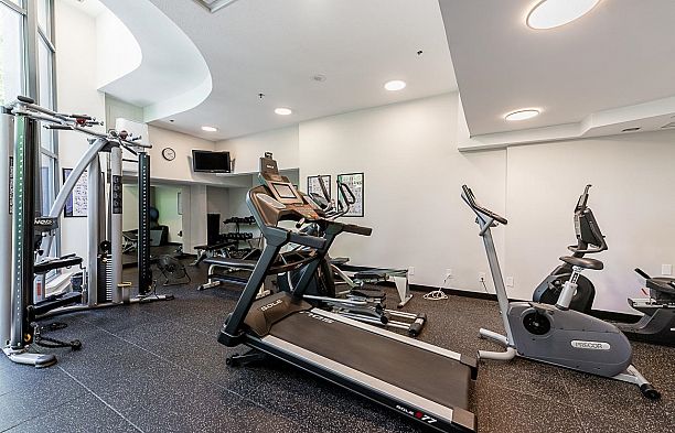 1304 283 Davie Street Yaletown