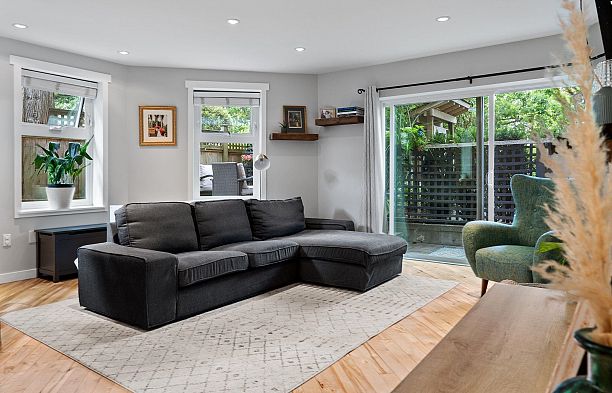 218 W 15th Avenue Mount Pleasant VW