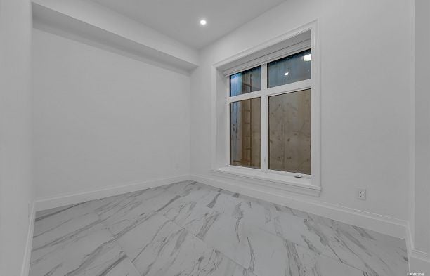 2246 W 20th Avenue Arbutus