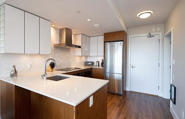 312 159 W 2nd Avenue False Creek