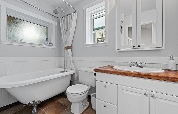 218 W 15th Avenue Mount Pleasant VW