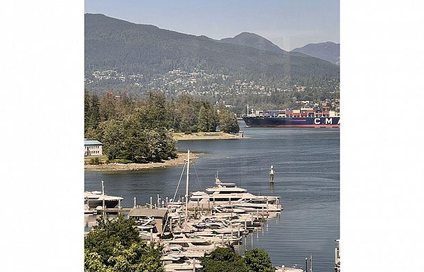 502 1333 W Georgia Street Coal Harbour