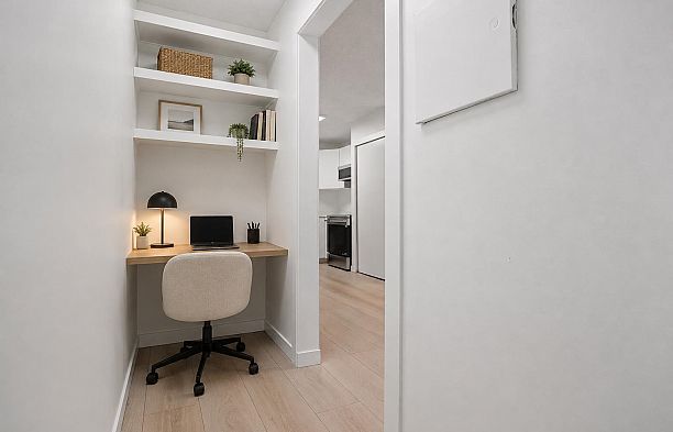 3 3250 W 4th Avenue Kitsilano