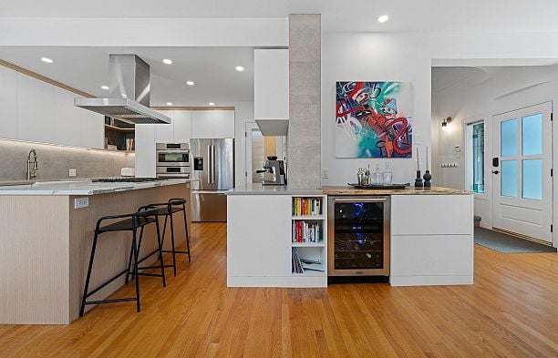 1987 W 13th Avenue Kitsilano