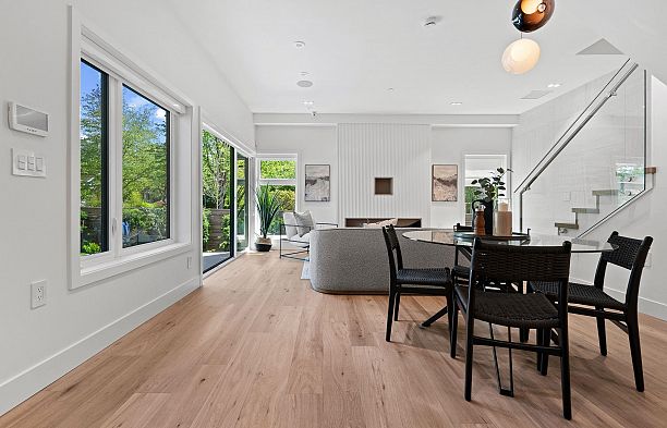 5489 Larch Street Kerrisdale