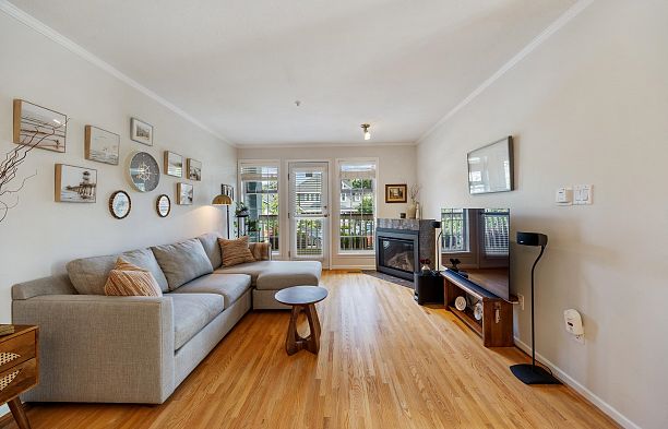 3608 W 7th Avenue Kitsilano