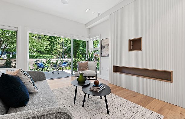 5489 Larch Street Kerrisdale
