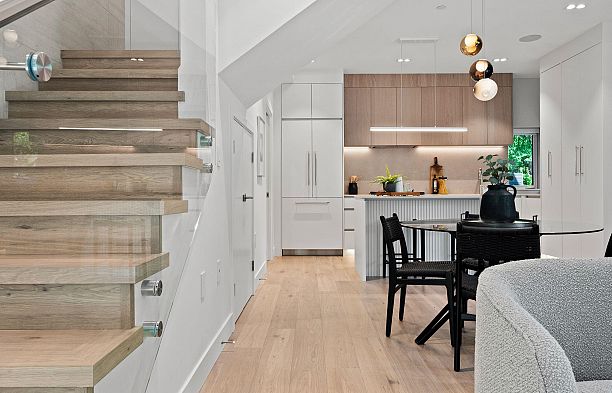 5489 Larch Street Kerrisdale