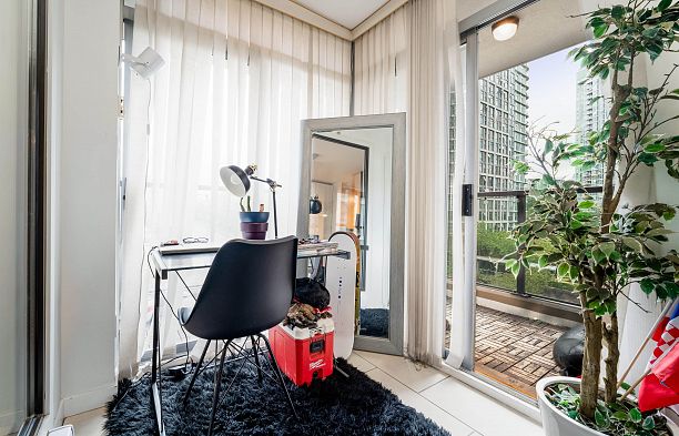 506 989 Beatty Street Yaletown