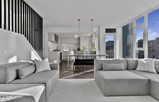 713 1887 Crowe Street False Creek
