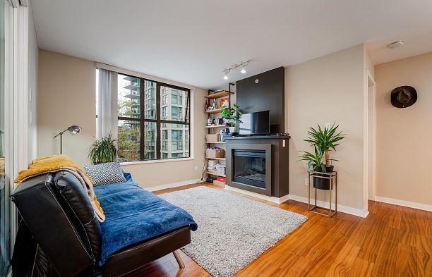 506 989 Beatty Street Yaletown