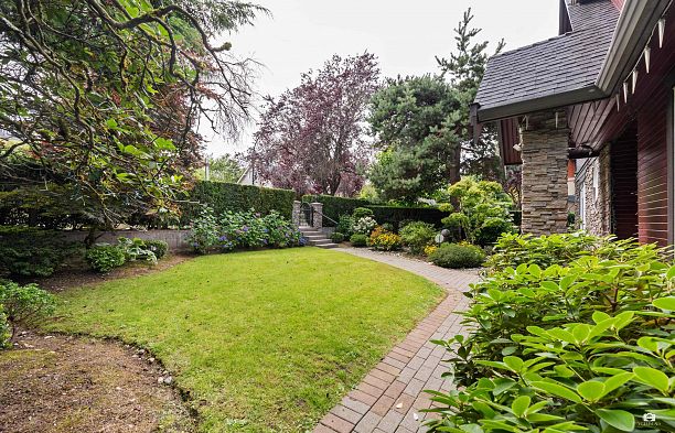 3936 Quesnel Drive Arbutus