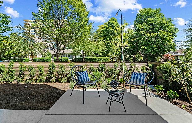 5489 Larch Street Kerrisdale