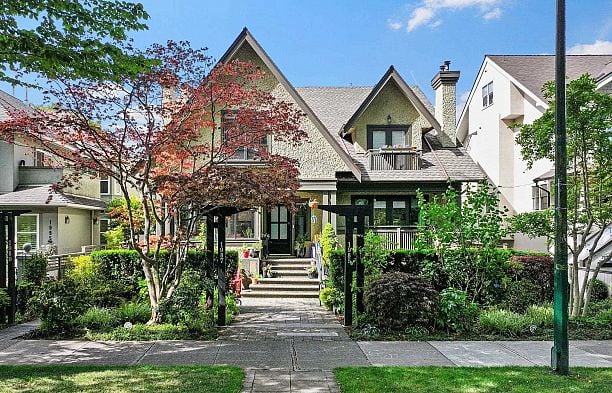 1987 W 13th Avenue Kitsilano