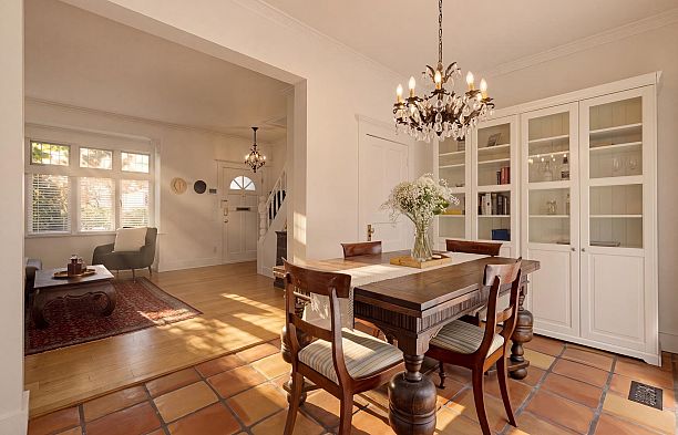 2636 Hemlock Street Fairview VW