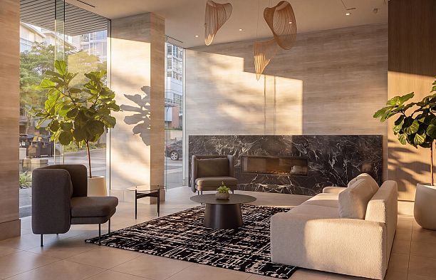 702 1099 Marinaside Crescent Yaletown