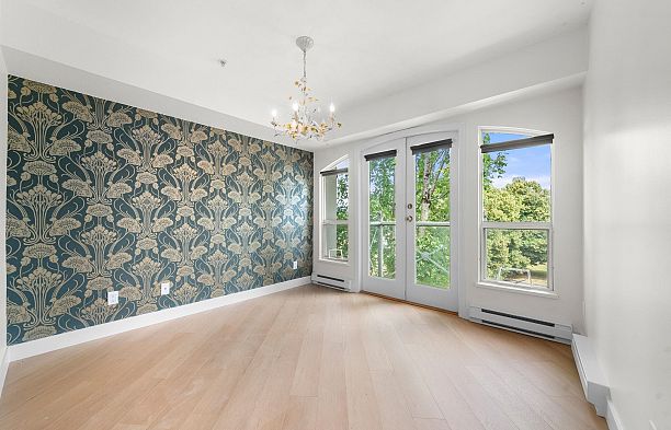 404 1562 W 5th Avenue False Creek
