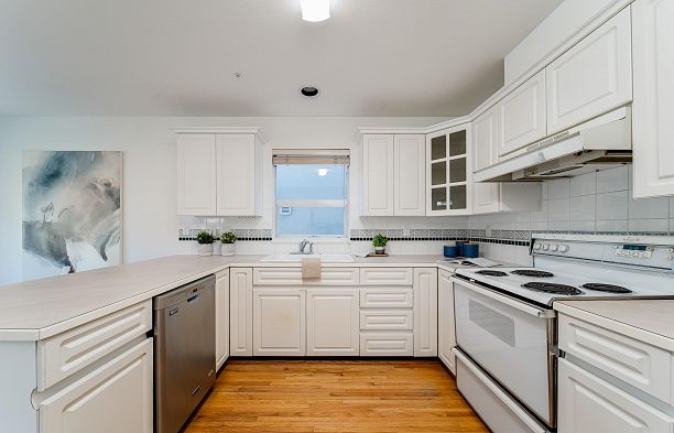 4682 W 14th Avenue Point Grey