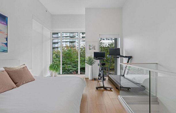 141 E 1st Avenue Mount Pleasant VE