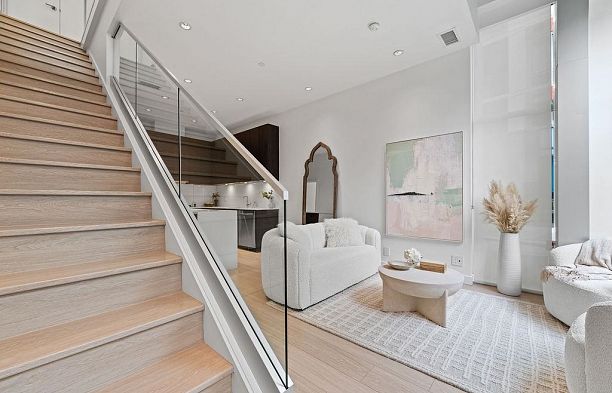141 E 1st Avenue Mount Pleasant VE