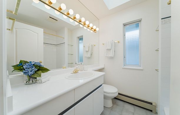 4682 W 14th Avenue Point Grey
