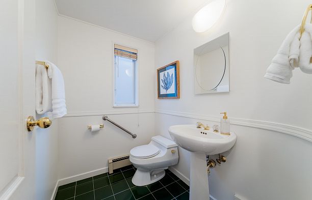 4682 W 14th Avenue Point Grey