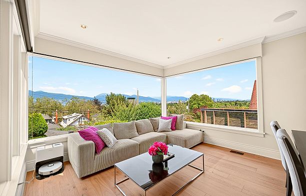 3835 W 12th Avenue Point Grey