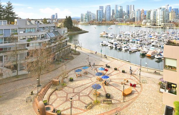 533 666 Leg In Boot Square False Creek