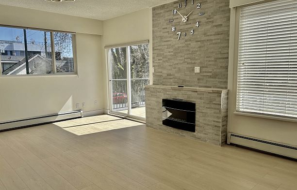 1544 W 68th Avenue S.W. Marine