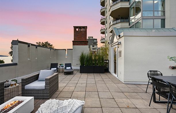 307 1311 Beach Avenue West End VW