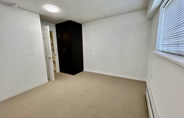 1544 W 68th Avenue S.W. Marine