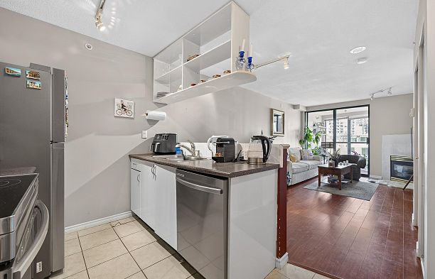 903 939 Homer Street Yaletown