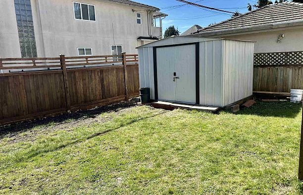 1544 W 68th Avenue S.W. Marine