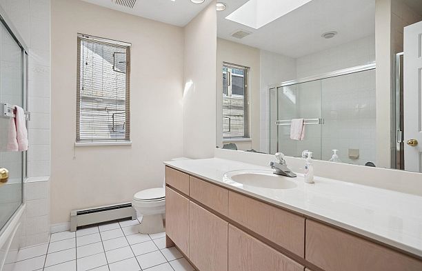 2986 W 37th Avenue Kerrisdale