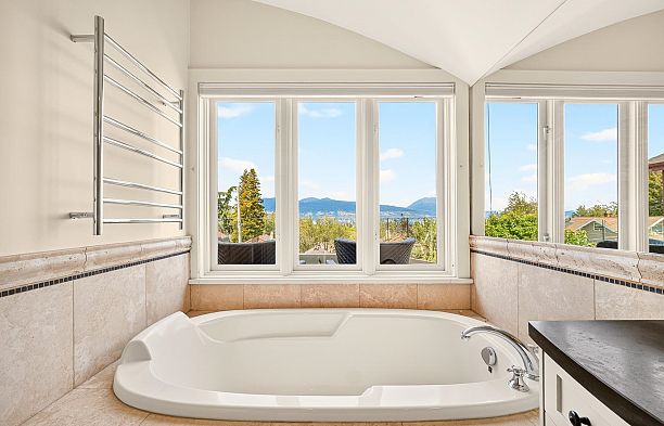3835 W 12th Avenue Point Grey