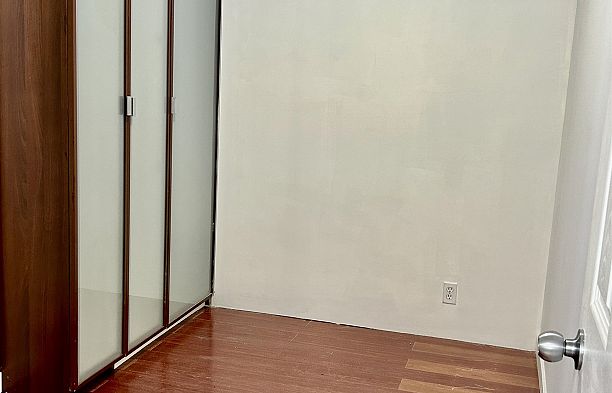 1544 W 68th Avenue S.W. Marine