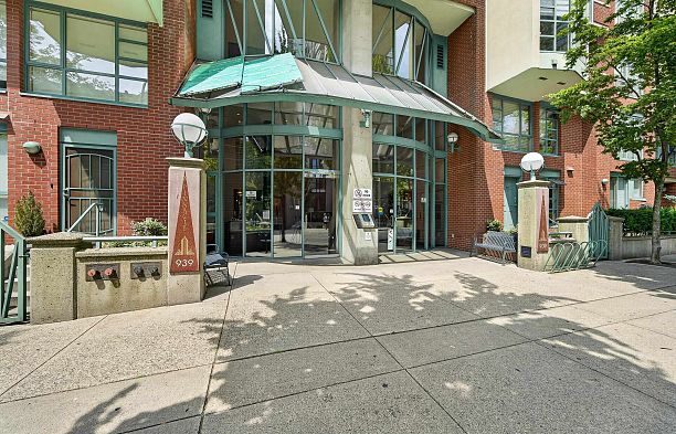 903 939 Homer Street Yaletown