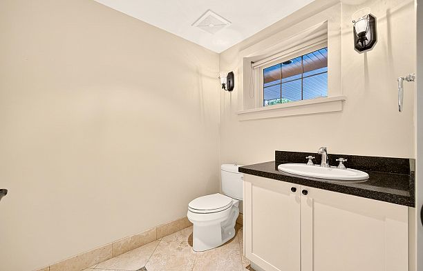 3835 W 12th Avenue Point Grey