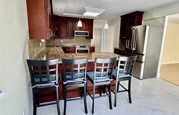 1544 W 68th Avenue S.W. Marine