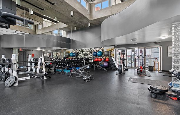 2302 1000 Beach Avenue Yaletown