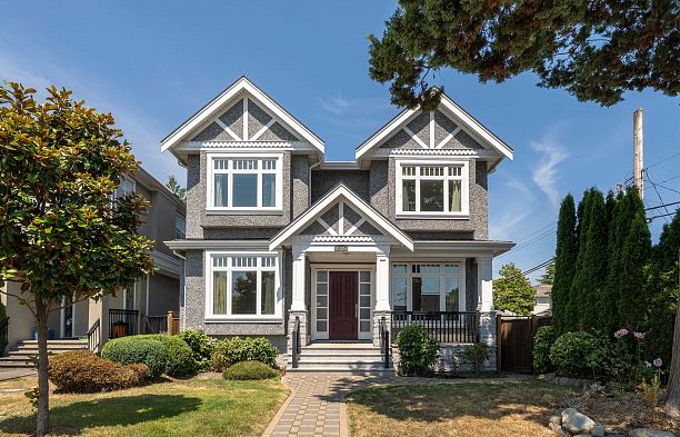 2715 W 20th Avenue Arbutus